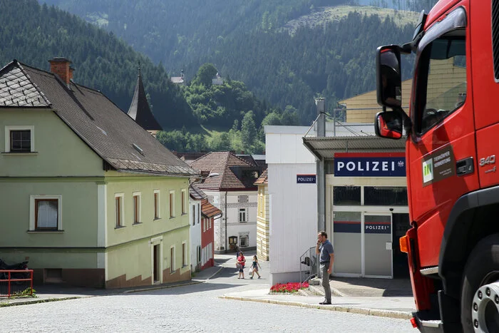 Die ehemalige Bipa-Filiale in der Eisenerzer Altstadt wurde kurzerhand eine Polizeiinspektion.