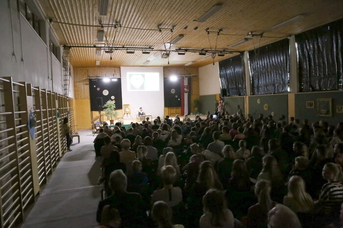 Übrigens: Nicht mit Applaus sparten nicht nur bei der Siegerehrung Landtagsabgeordneter Stefan Sandrieser, Bürgermeister Anton Engl-Wurzer, Schulqualitätsmanager Franz Fister sowie Elternvereinsobfrau Lydia Schriebl. 