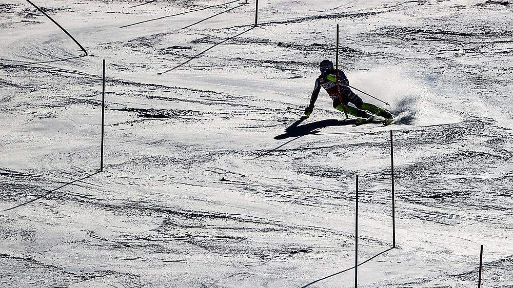 Wohin biegt der Schneesport - insbesondere der alpine Skisport - beim FIS-Kongress in Mailand ab?