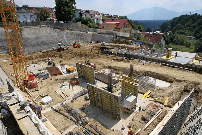 Im Moment die größte Baustelle in der Bezirksstadt