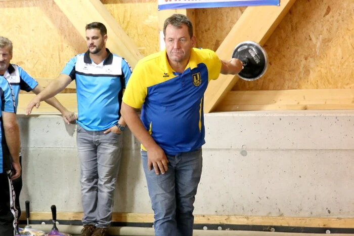 Die „Stranig–Deponie GmbH“ lud in Zusammenarbeit mit dem Eisstockverein (EV) Rottendorf und der Gemeinde St. Urban zum Benefiz-Stockturnier. 