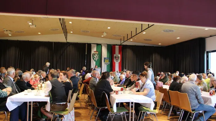 Mit einem großen Fest wurde das neue "Zentrum im Berg" (ZIB) St. Nikolai ob Draßling in der Gemeinde St. Veit in der Südsteiermark offiziell eröffnet.