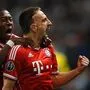 David Alaba (links) und Franck Ribery schlafen und trainieren in Villach 