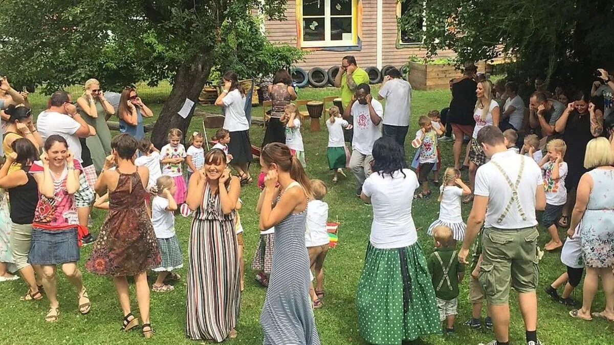 Eltern, Kinder und Betreuer feierten einen gelungenen Abschluss 