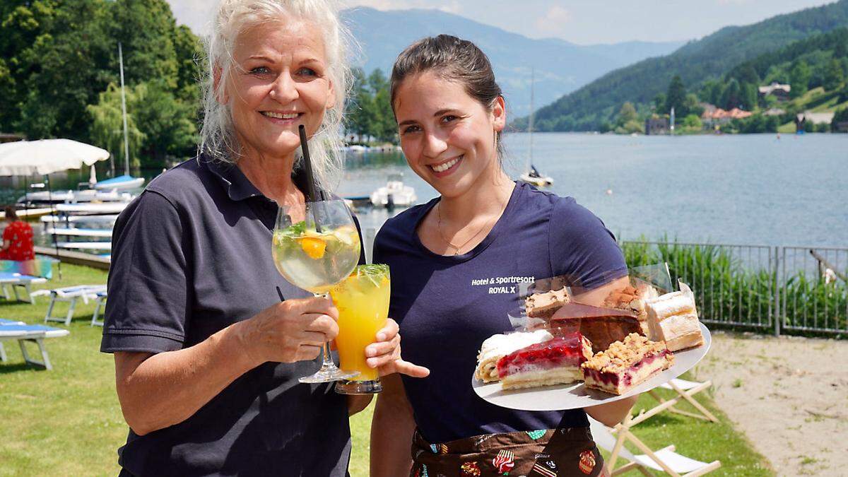 Monika Hartlieb und Natalie Egarter freuen sich auf Gäste in der X-Bar in Seeboden