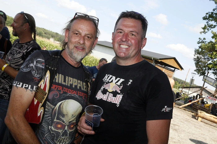 Obmann Sigi Peiler begrüßte dabei auch Stuntrider Bernhard Falk.