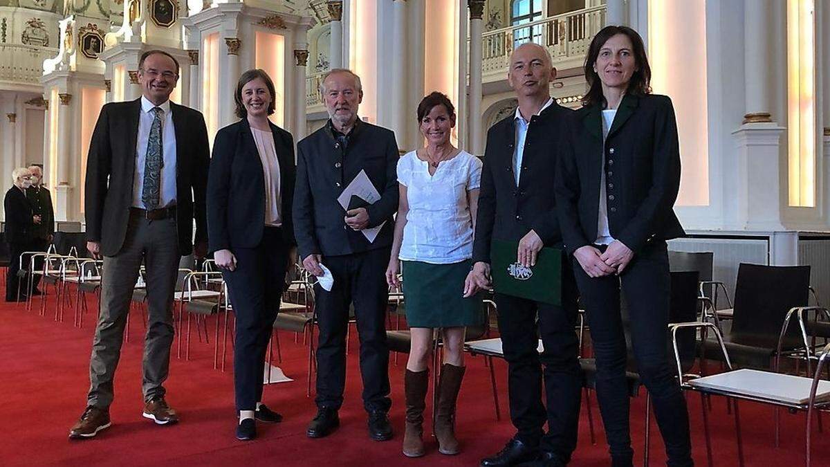 Planai-Chef Georg Bliem, Landesrätin Barbara Eibinger-Miedl, Johannes Schlömmer mit Gattin und Erhard Hutegger mit Gattin (v.l.n.r.)