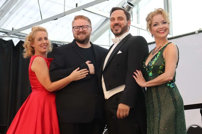 v.l.n.r.: Kerstin Grotrian, Lukas Joham vom Opernchor Völkermarkt, Tenor Roman Pichler und Barbara Spitzer