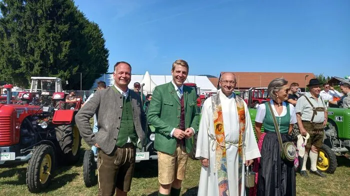 Der 110. Gady Markt in Lebring stand ganz im Zeichen der Jubiläen. Gefeiert wurde neben dem 85-jährigen Firmenjubiläum auch "20-Jahre-Oldtimer-Traktoren-Treffen"