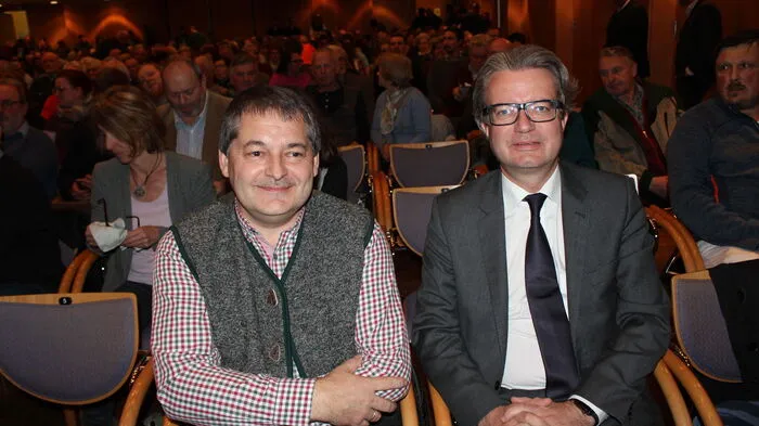 Bad Aussees Vizebürgermeister Rudolf Gasperl und Landesrat Christopher Drexler