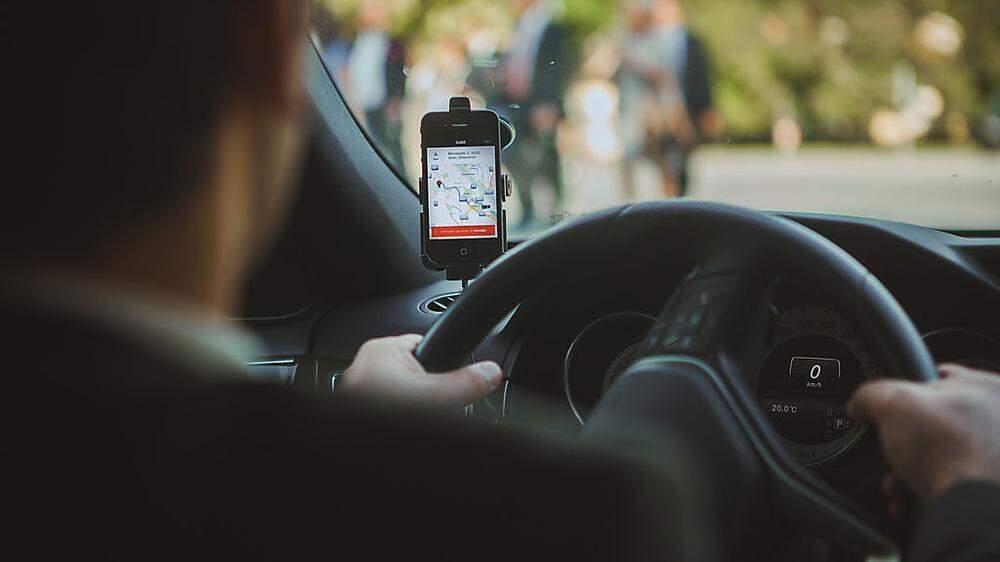 Taxi-Alternative Uber stellt sich breiter auf