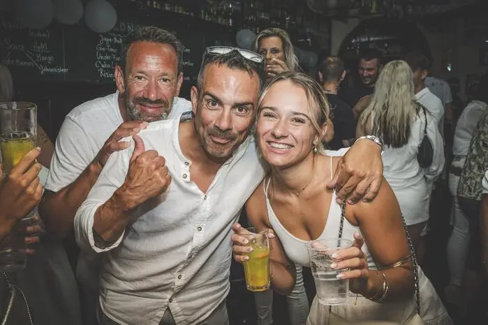 Klicken Sie sich durch die Fotos!
