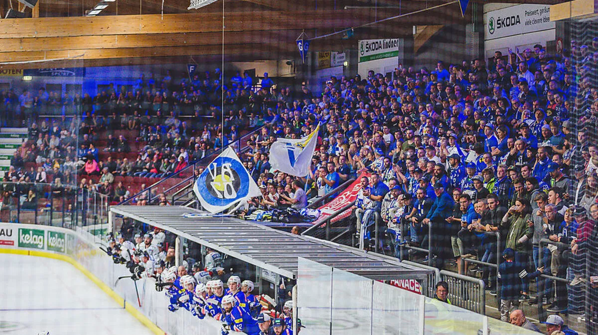 Kein Platz für Rassismus in der Villacher Stadthalle