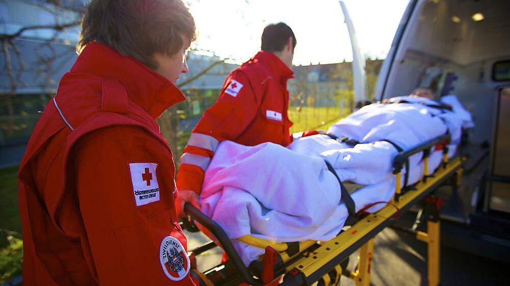 Zivildiener werden beim Roten Kreuz nur mehr im Rettungs- und Krankentransport eingesetzt