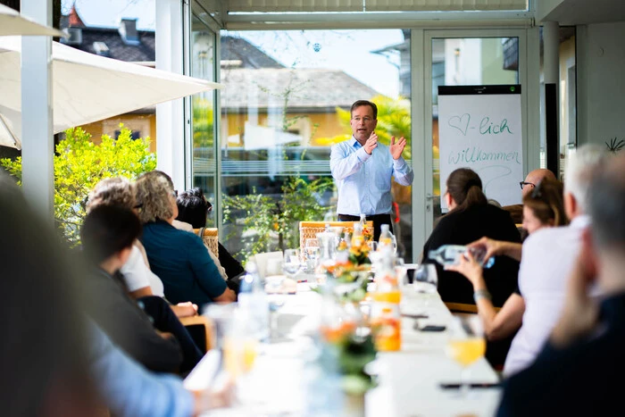 Die Veranstaltung ist der perfekte Ort, um in den aktiven Austausch zu treten 