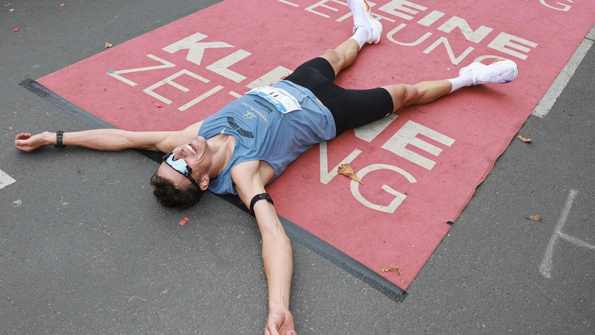 Lukas Hollaus entschied sensationell den Graz Marathon für sich