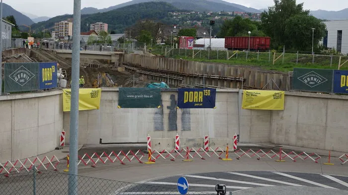 So hatte das nördliche Ende der Ortsumfahrung Preding seit deren Eröffnung 2013 ausgeschaut.
