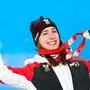 Daniela Ulbing strahlt - sie gewann bei Olympia in Peking Silber im Snowboard-Bewerbe