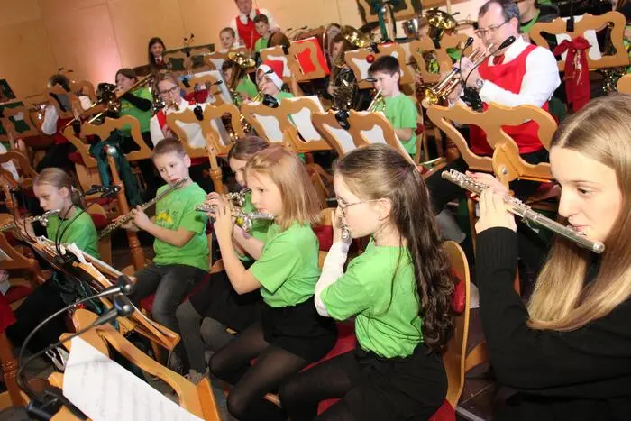 Auch heuer gaben die jungen Musikerinnen und Musiker eine hervorragende Darbietung ihres Könnens.