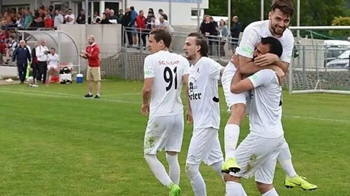 Ein Foto vom Lokalderby in der 2. Klasse: SC St. Veit gegen SV Hirter Kraig 