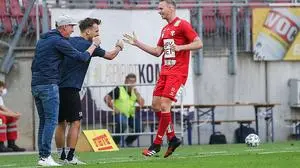 Martin Harrer jubelt: Der GAK bleibt weiter der "Riesentöter" der 2. Liga: Sieg in Klagenfurt