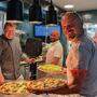 Das Team von Giuseppes Pizzeria in Faak am See wirbt mit einer Vermittlungsprovision in Form von Gratis-Pizza