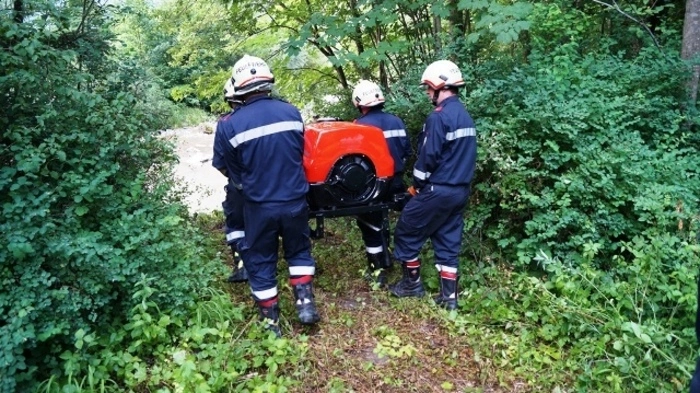 Eine große Übung des Abschnittes Erzbachtal des BFV Leoben verlangte von 82 Frauen und Männern der Freiwilligen Feuerwehren Hieflau, Eisenerz, Vorderradmer, Hinterradmer, Mooslandl und Kirchenlandl einiges ab.