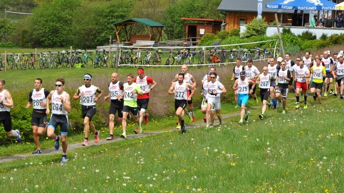 Der Mühlener Badeteich war mit elf Grad deutlich zu kalt für einen Bewerb So wurde aus dem geplanten Triathlon ein Duathlon