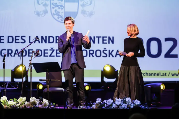 Das Moderatoren-Duo führte mit Witz und Charme durch den Abend