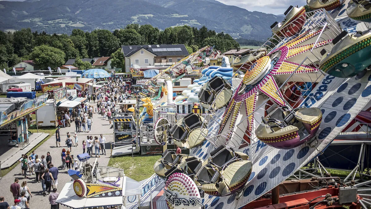 Der Schönsonntagmarkt ist ein beliebtes Volksfest