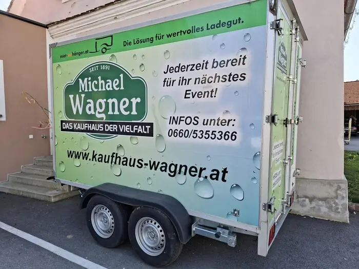 Im Sommer wird der Kühlanhänger wöchentlich gemietet