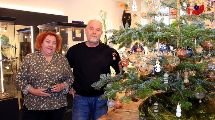 Renate und Fritz Prehalzeigen Ihnen schon einmal einige Kunstwerke.