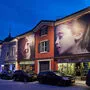 Eine Stadt hüllt sich in Kunst: 2017 war Bleiburg mit großformatigen Bildern von Gottfried Helnwein geschmückt	 