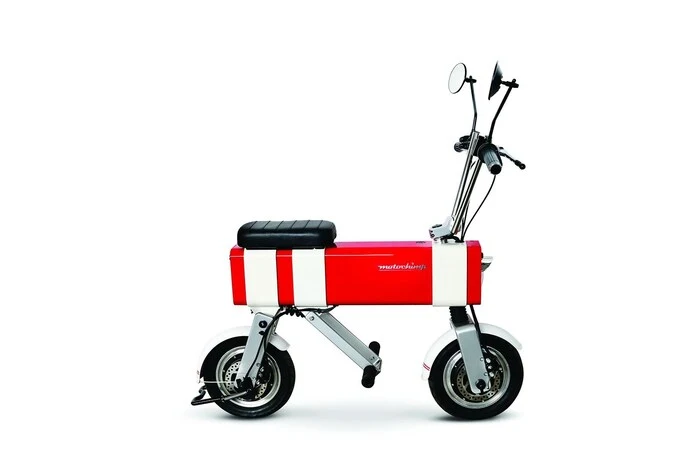 Der Micro-Roller Motochimp soll eine schicke, zweirädrige und elektrisch angetriebene Alternative zum zu Fuß gehen sein und leistbare städtische Mobilität in Megacitys bieten können.
