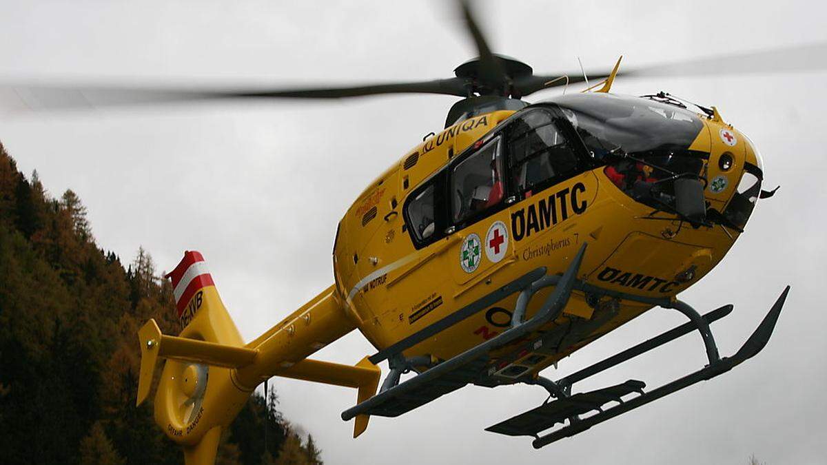 Der Rettungshubschrauber C7 flog die Verletzte ins Klinikum Klagenfurt