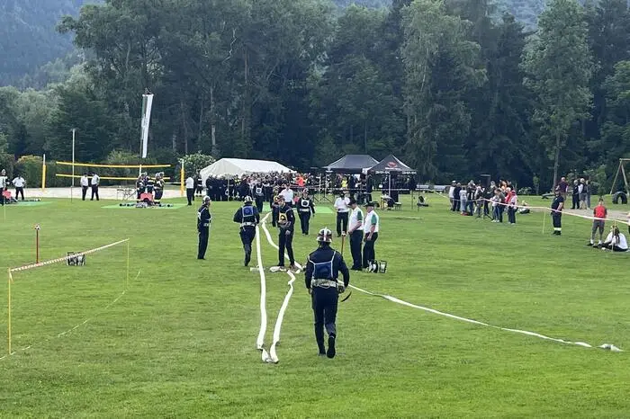 In einem spannenden Parallelbewerb wurde der Tagessieger ermittelt. Die beste Löschangriffszeit des Tages boten hier die Feuerwehren Pischelsdorf 2 mit fehlerfreien 43,69 Sekunden und St. Katharein in Silber A mit 56,32 Sekunden.