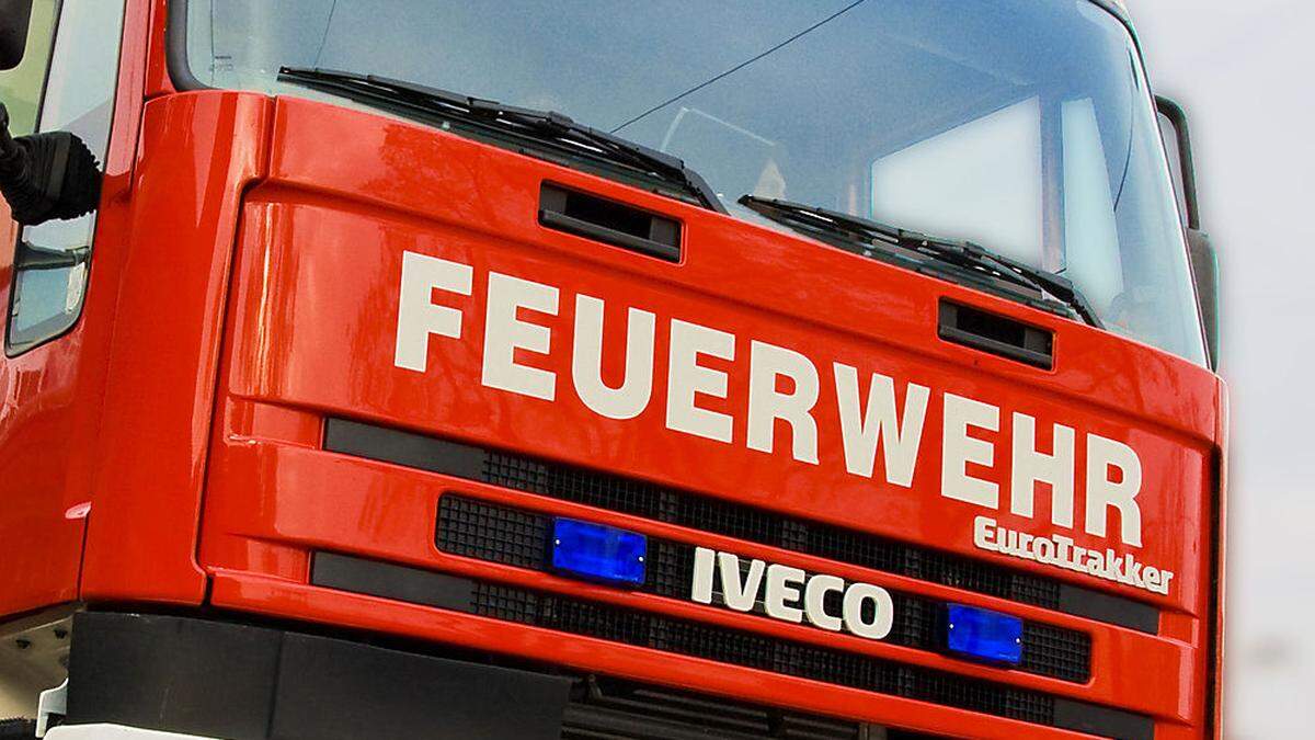 Die Feuerwehr stand mit zwölf Mann im Einsatz