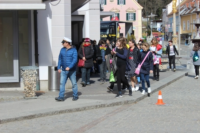 Für die teilnehmenden Faschings-Gruppen steht eine Kostümprämierung am Programm.