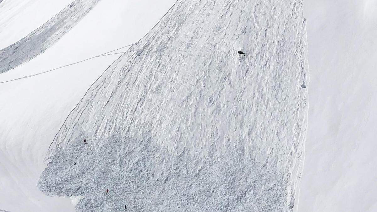 Lawinenabgang in Tirol | Symbolbild