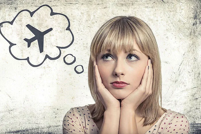 Derselbe Rat gilt auch für Flüge in andere Zeitzonen: Stellen Sie schon am Flughafen vor dem Einsteigen Ihre Uhr auf die neue Zeit um und denken Sie so gar nicht mehr an die Zeit zuhause.