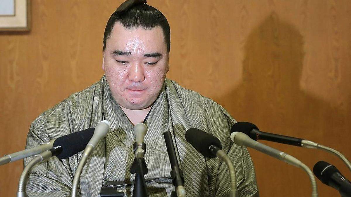 Harumafuji gab seinen Rücktritt bekannt