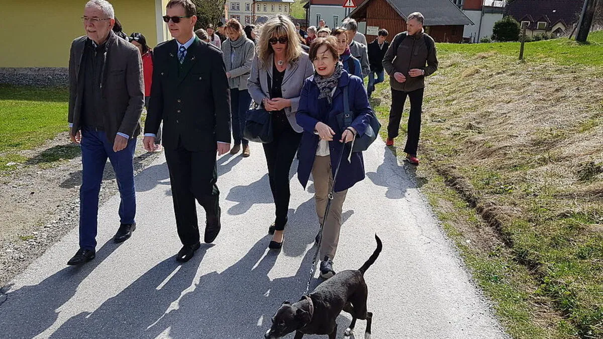 Bundespräsident Alexander van der Bellen wanderte am Donnerstag durch Altenberg