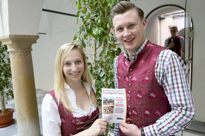 LJ-Obmann Daniel Heinsche und Leiterin Margarethe Auswarth konnten zahlreiche Gäste willkommen heißen. 