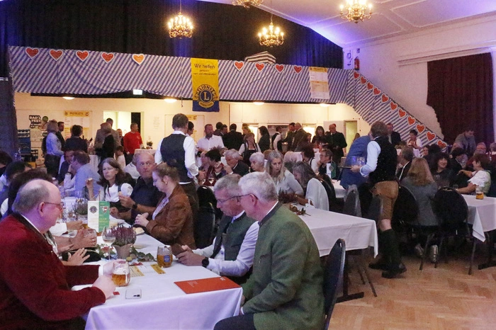 ...wieder zu seinem Oktoberfest ins Grabher-Haus Fürstenfeld.