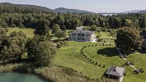 Seit 15 Jahren ist die Luxusvilla von Hans Tilly im Naturschutzgebiet am Wörthersee vom Abriss bedroht