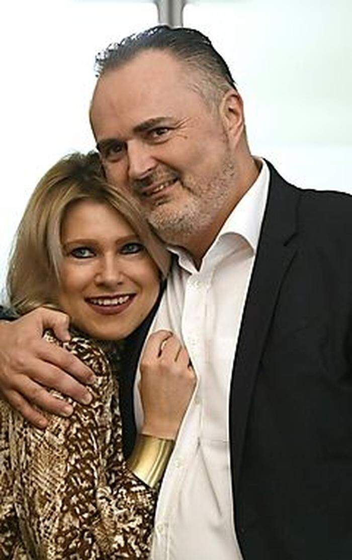 BURGENLAND-WAHL: DOSKOZIL (SPÖ) mit seiner Verlobten Julia