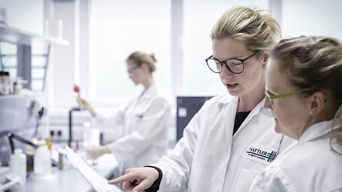 Die SATTLER GROUP ist ein weltweit tätiges Unternehmen mit der Zielsetzung, in den jeweiligen Geschäftsfeldern eine führende Position einzunehmen