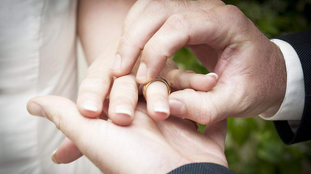 Die beiden wollten nur zum Schein heiraten, damit der 27-jährige &quot;Bräutigam&quot; nicht abgeschoben wird (Symbolfoto)