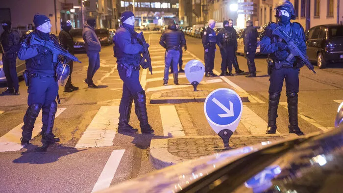 Die französische Polizei war am Donnerstag mit 700 Polizisten im Einsatz, um den mutmaßlichen Attentäter Cherif Chekatt zu fassen.