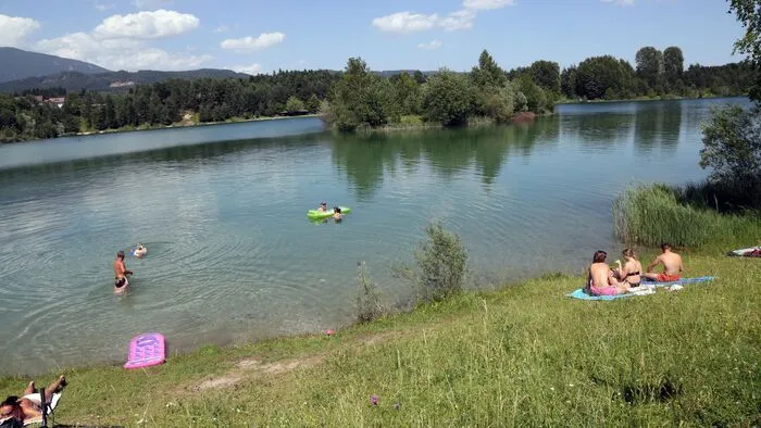 Strandbadgeschichte Faaker See, Ossiachersee und Silbersee, Sommer Sonne Sonnenschein in den Bädern rund um Villach